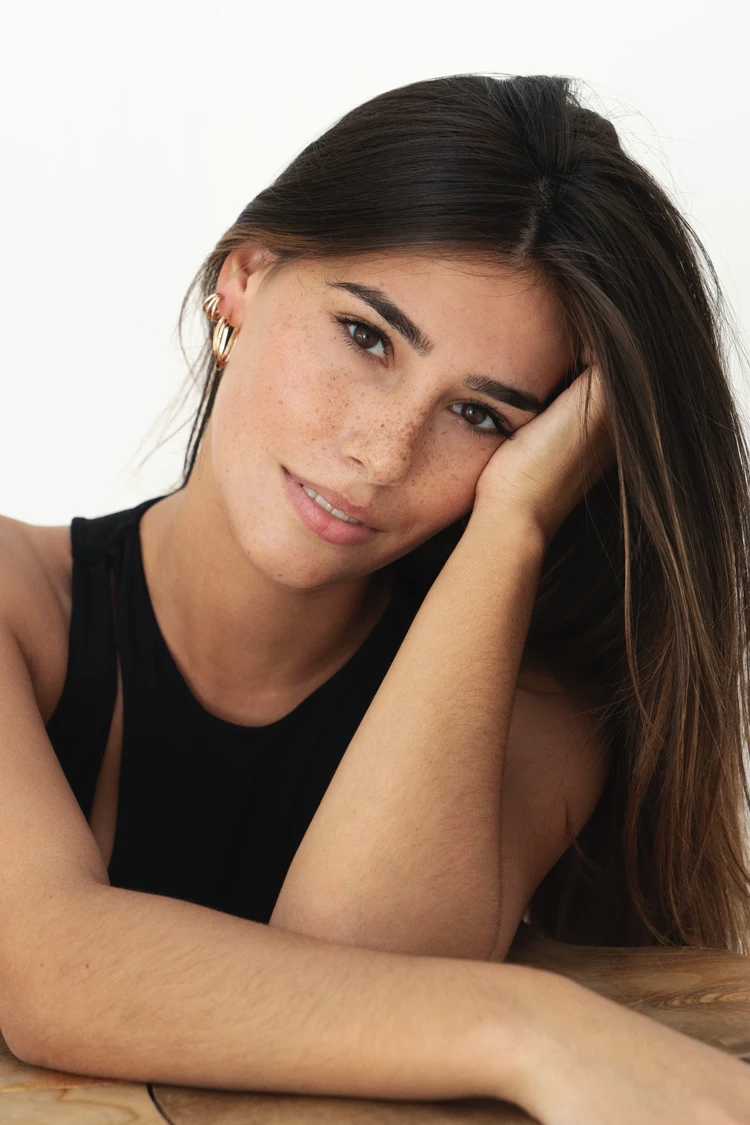 BRUNA COSTA